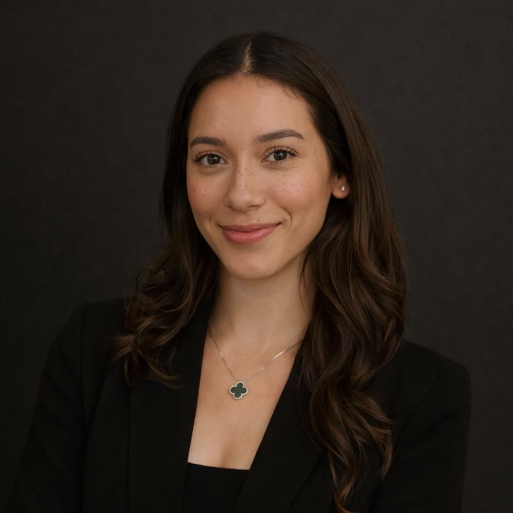 Maria Sosa, BSW, MSW Candidate Maria-bio